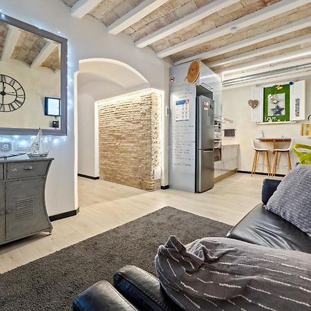 Hauzify I Novavila Centre Rooms Біланоба-і-ла-Жалтру Екстер'єр фото